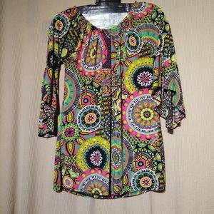 Win Win color print tunic Size L-XL